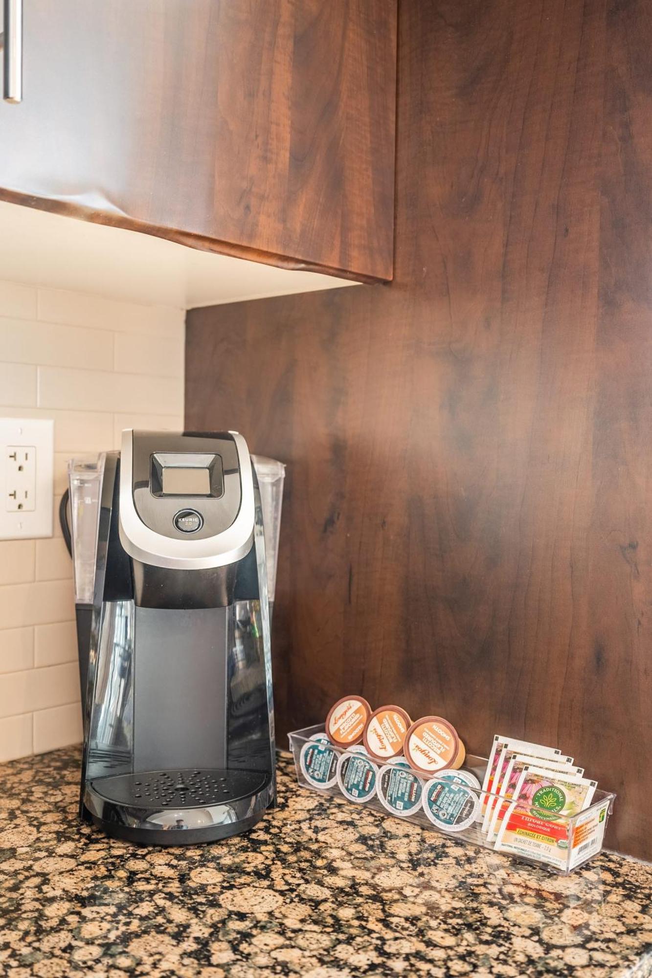1Br Luxury Condo - Downtown Toronto Eksteriør billede